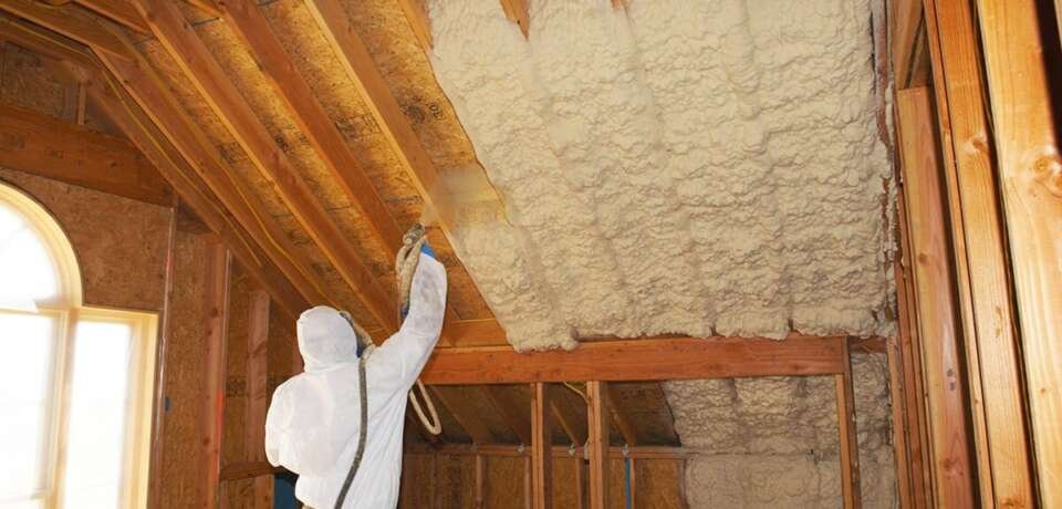 izomax-izolatii-spuma-poliuretanica